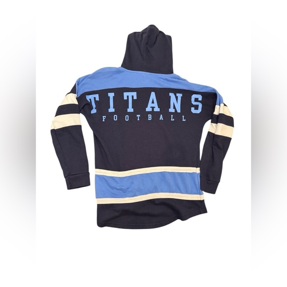🏈 Tennessee Titans NFL Pullover Hoodie Spirit Sweatshirt Size M 🏈 - Picture 1 of 3